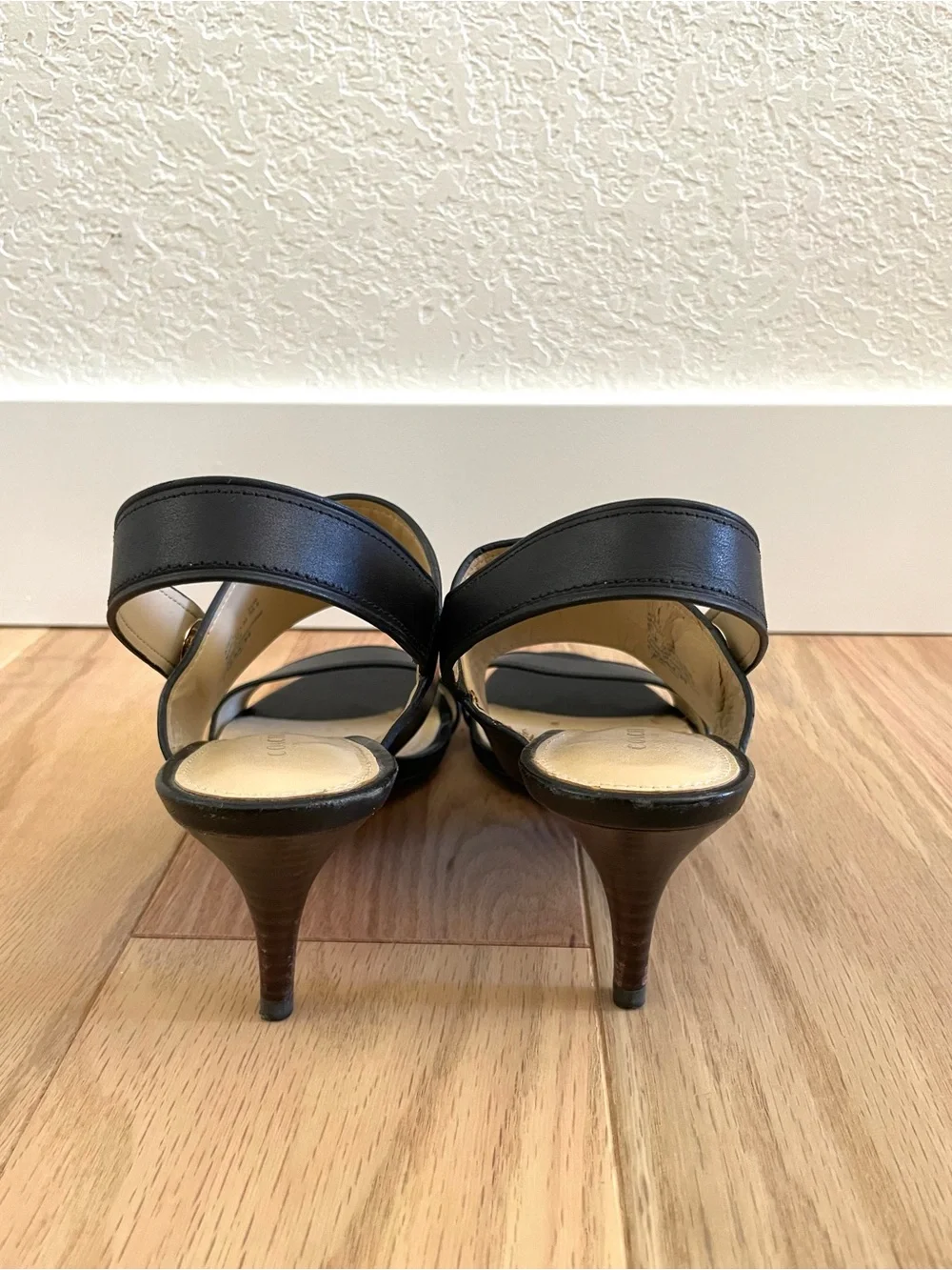 COACH Marla Black Leather Turnlock Slingback Sandals Sz 5.5 Designer Heels